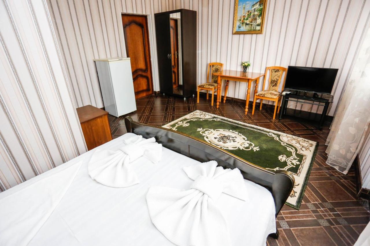 Mini-Hotel Timur Gagra Kültér fotó